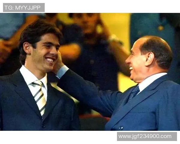 世界足坛传奇齐聚一堂 十大足球巨星合影呈现荣耀时刻