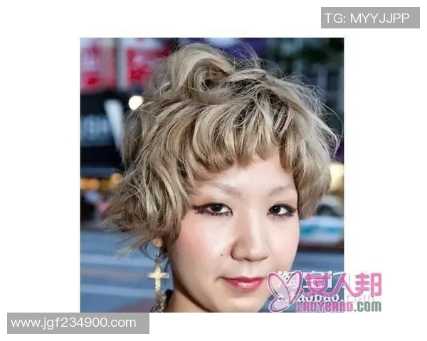 扎头发的足球明星你知道谁是谁吗揭秘那些球场上的发型潮人